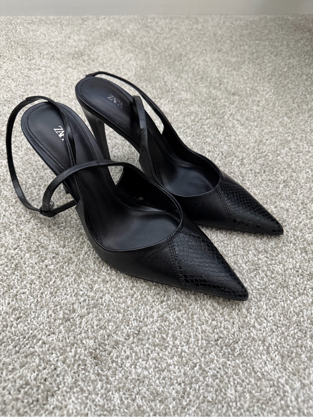 NWOT Zara black leather shoes